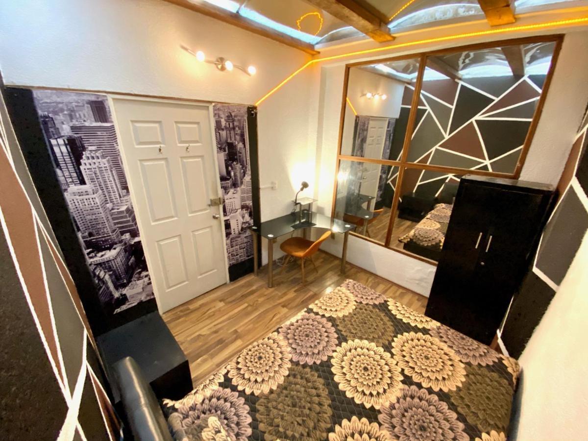 Roomies Hostel Condesa Mexico Extérieur photo