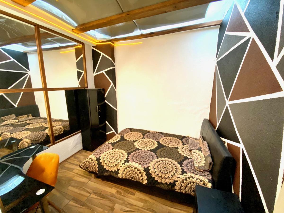 Roomies Hostel Condesa Mexico Extérieur photo